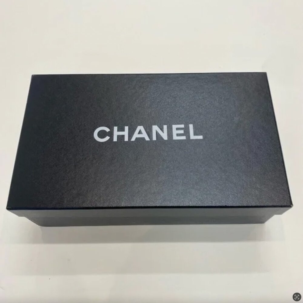 Chanel Burgundy & Black Ballet Flats - Picture 6 of 7